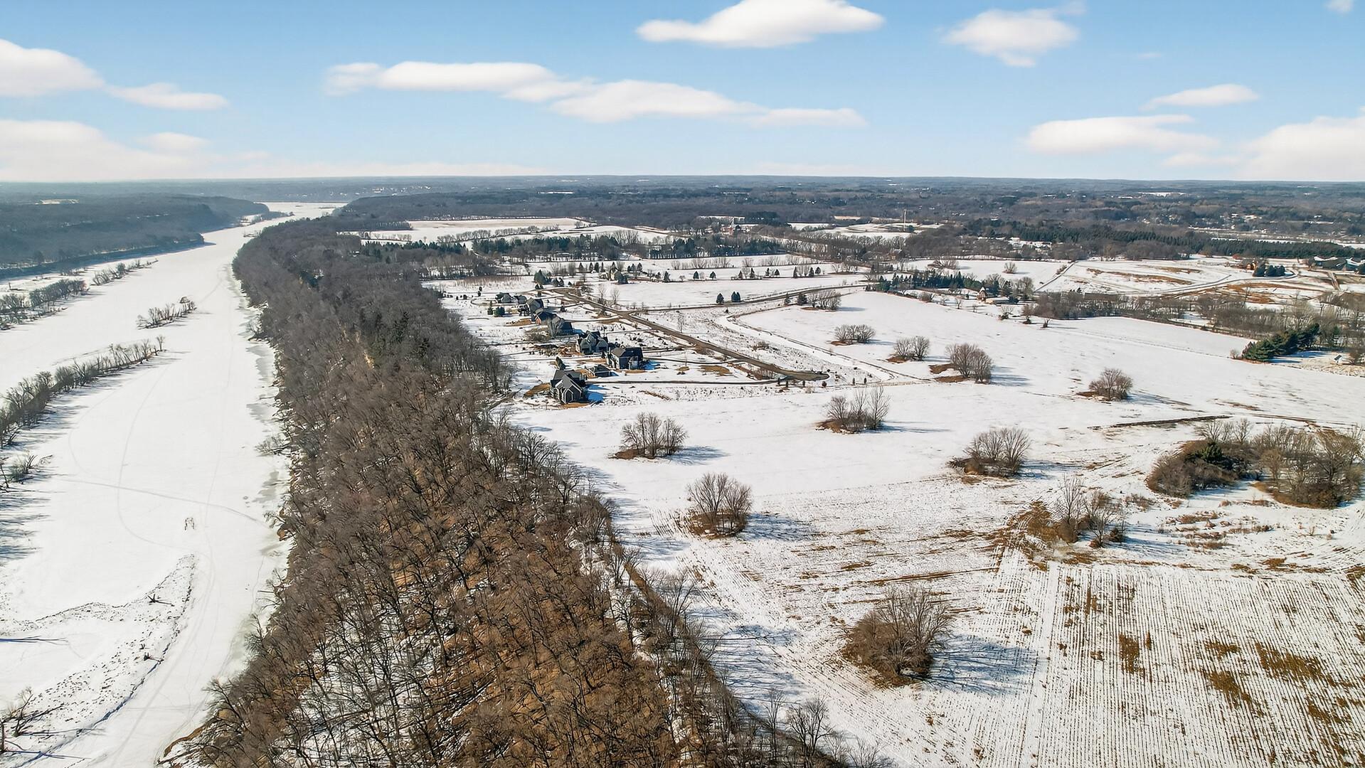 XX6 Quinlan Avenue N Stillwater MN 55082