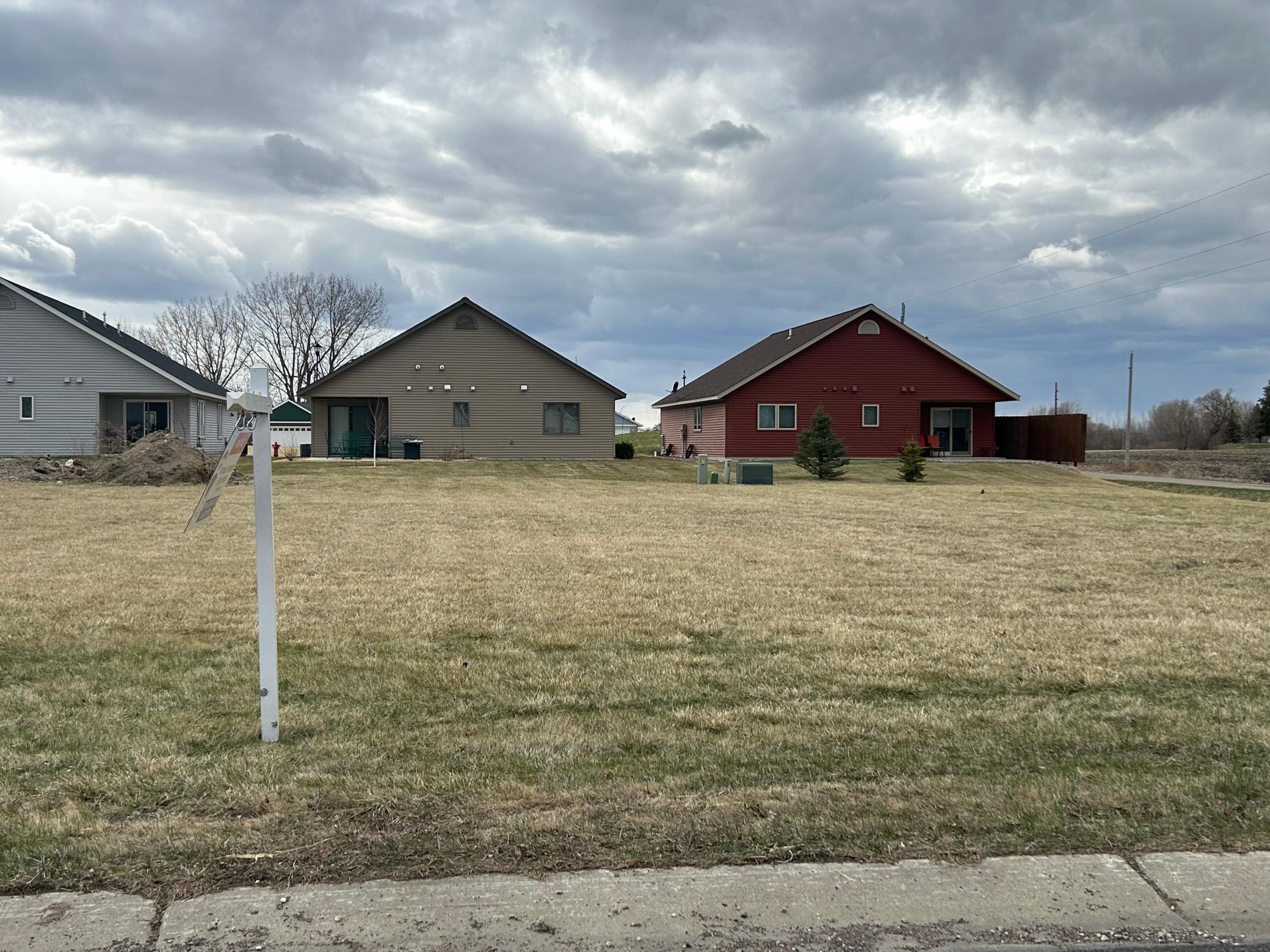 1527 Ranger Drive N Glencoe MN 55336