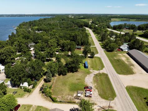 11284 County Highway 17 Detroit Lakes MN 56501