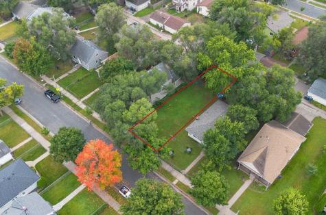 5135 Irving Avenue N Minneapolis MN 55430