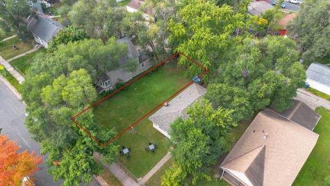 5135 Irving Avenue N Minneapolis MN 55430