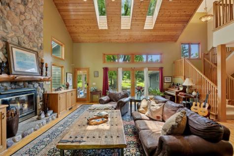 940 S Brown Road Wayzata MN 55391