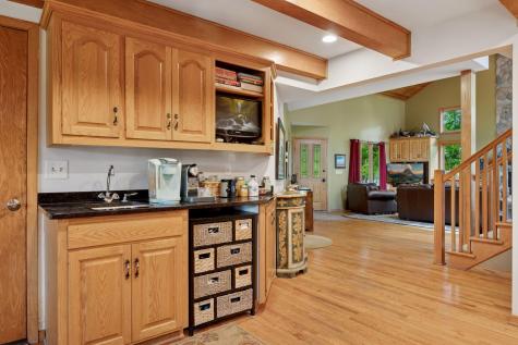 940 S Brown Road Wayzata MN 55391