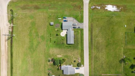 406 6th Street S Fairmount ND 58030