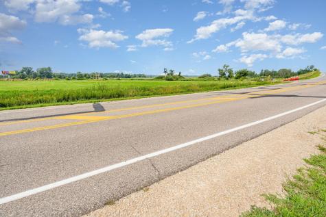 13472 W Freeway Drive Columbus MN 55038