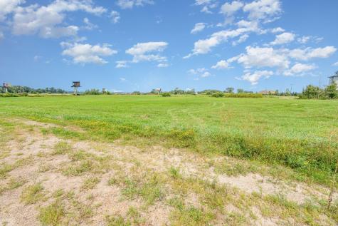 13472 W Freeway Drive Columbus MN 55038