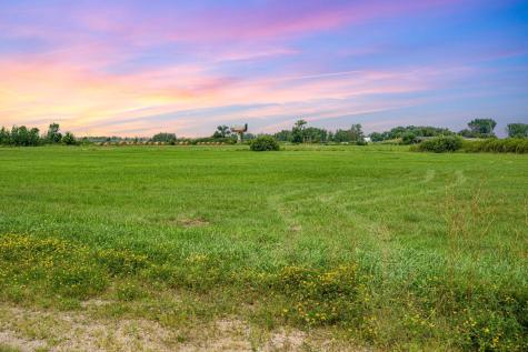 13472 W Freeway Drive Columbus MN 55038