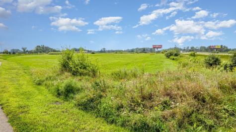 13472 W Freeway Drive Columbus MN 55038