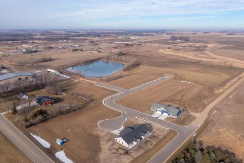 113 Bluestem Drive Blue Earth MN 56013