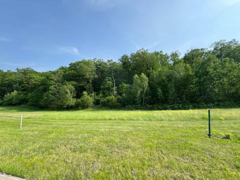 2812 Oakhurst Drive Lake City MN 55041