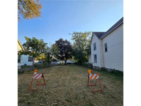 920 Fremont Avenue Saint Paul MN 55106