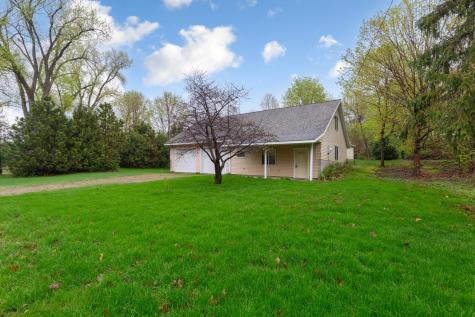 918 Reed Street N Waterville MN 56096