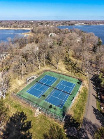 2515 Manitou Island White Bear Lake MN 55110