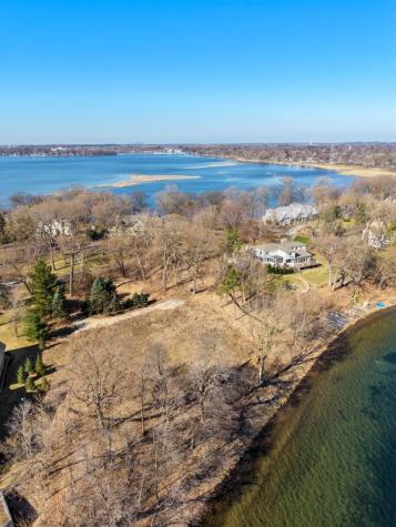 2515 Manitou Island White Bear Lake MN 55110