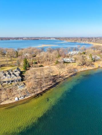 2515 Manitou Island White Bear Lake MN 55110