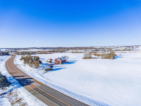 5460 County Road 10 Victoria MN 55318