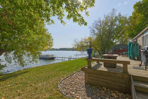 1701 N Shore Drive Waverly MN 55390