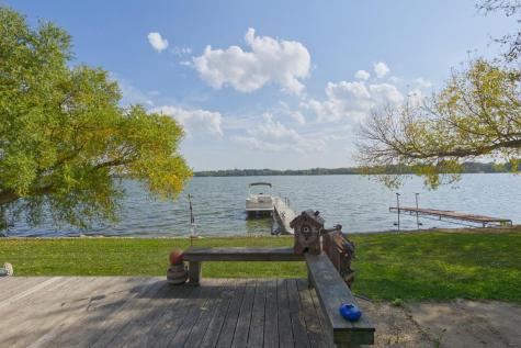 1701 N Shore Drive Waverly MN 55390