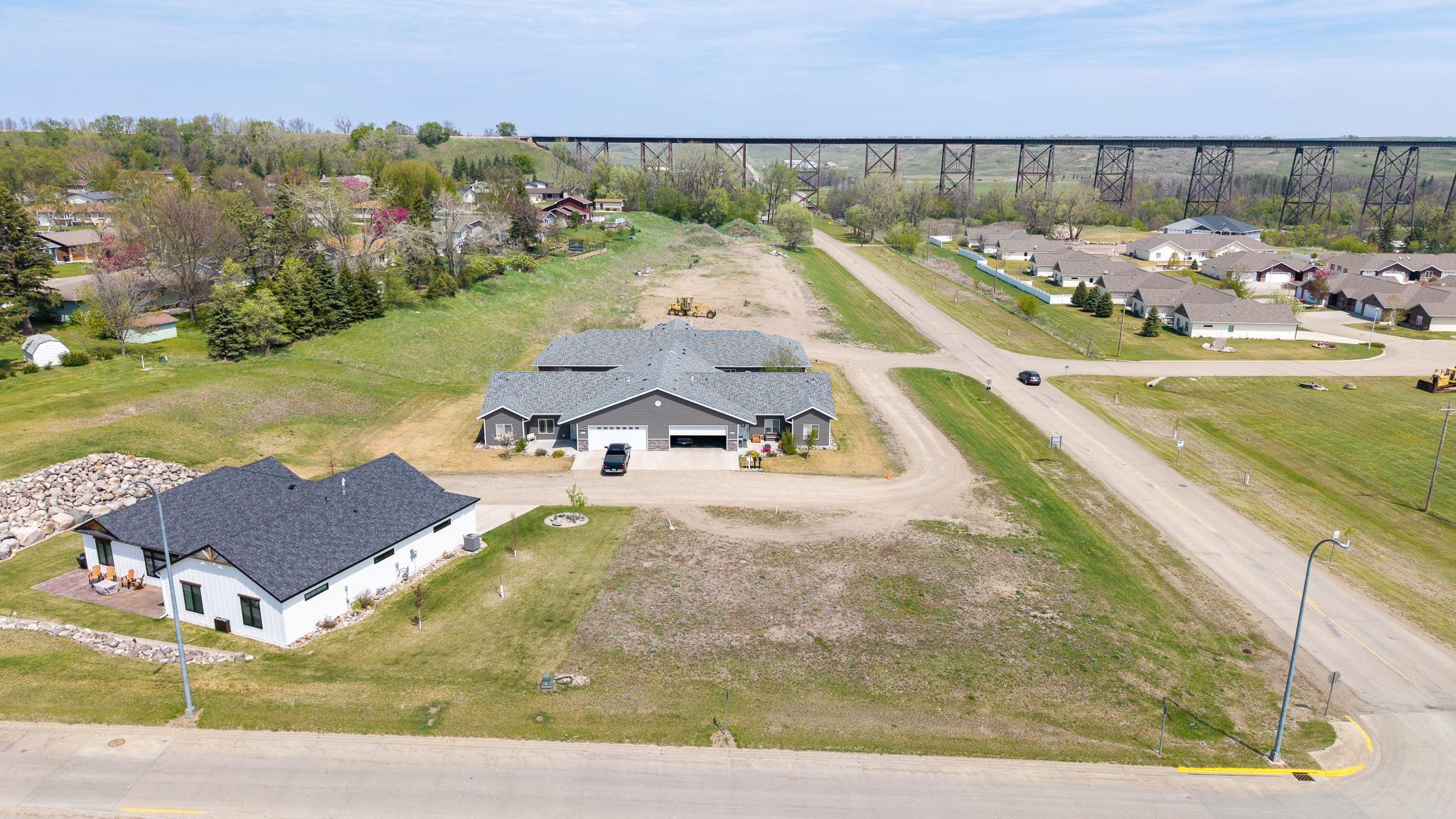 460 12 1/2 Street NE Valley City ND 58072