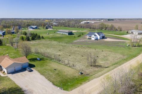4690 108th Circle Glencoe MN 55336