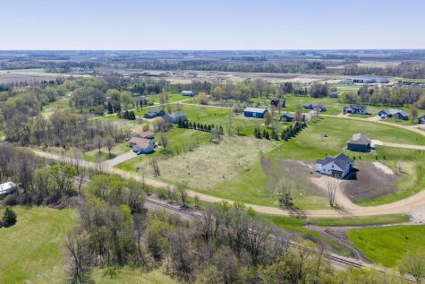 4690 108th Circle Glencoe MN 55336