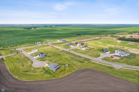 716 4th Avenue N Casselton ND 58012