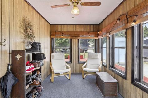725 Watson Avenue Saint Paul MN 55102