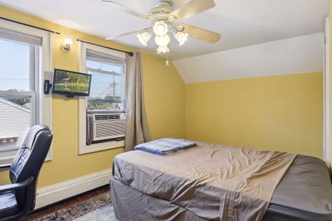 725 Watson Avenue Saint Paul MN 55102