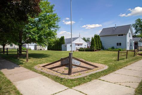 725 Watson Avenue Saint Paul MN 55102