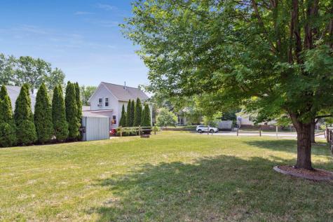 725 Watson Avenue Saint Paul MN 55102