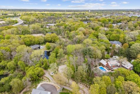 445 Bovey Road Wayzata MN 55391