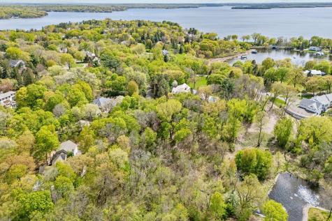 445 Bovey Road Wayzata MN 55391