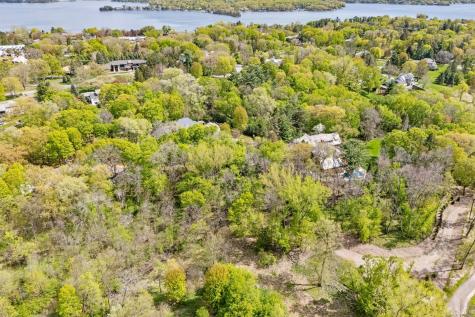 445 Bovey Road Wayzata MN 55391