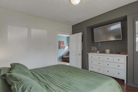 751 Minnehaha Avenue W Saint Paul MN 55104