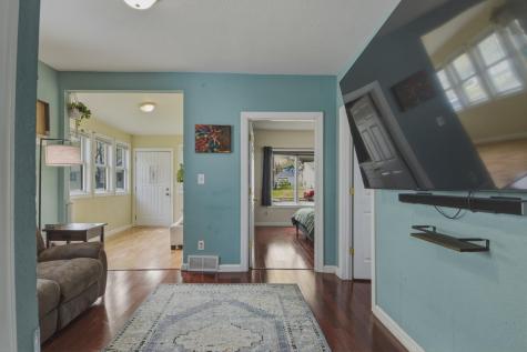 751 Minnehaha Avenue W Saint Paul MN 55104