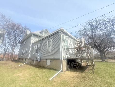 1854 Roblyn Avenue Saint Paul MN 55104