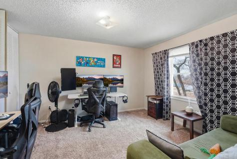 5600 4th Street NE Fridley MN 55432