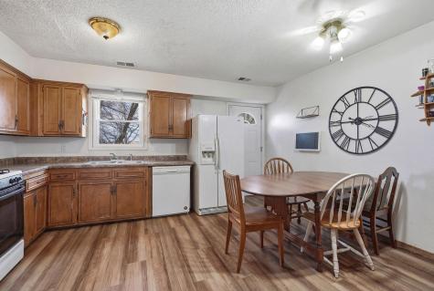 5600 4th Street NE Fridley MN 55432