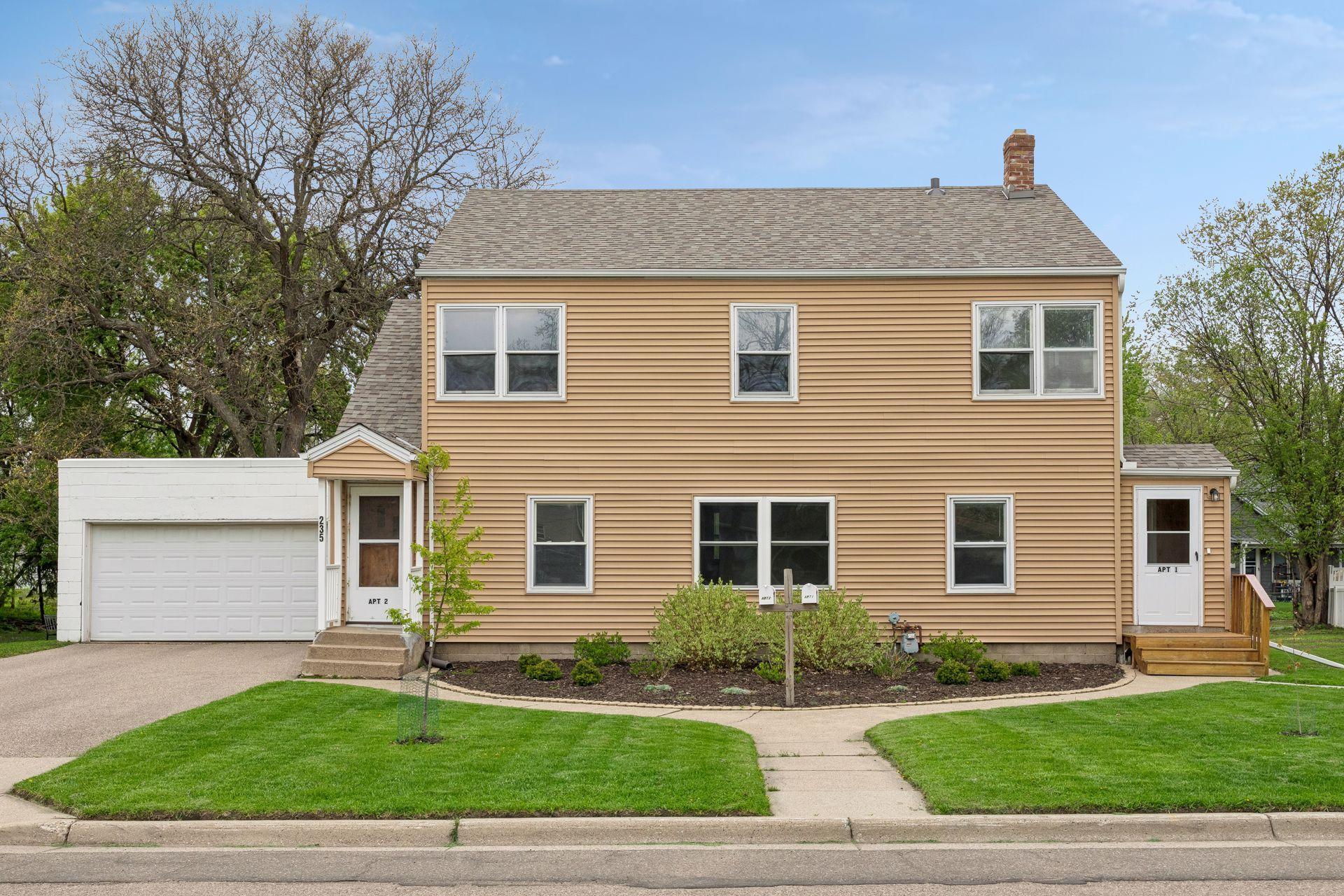 235 Dakota Street West Saint Paul MN 55118