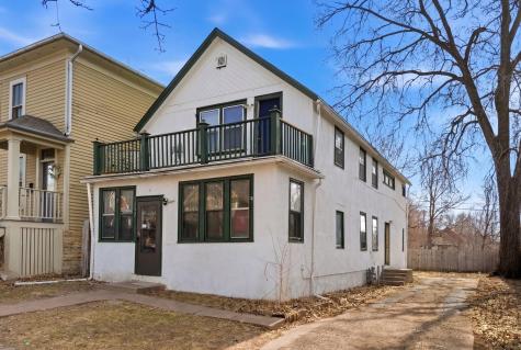 692 4th Street E Saint Paul MN 55106