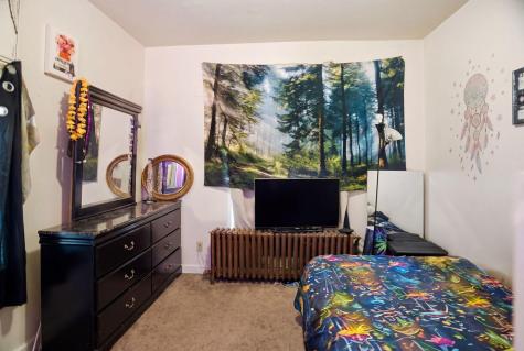 692 4th Street E Saint Paul MN 55106