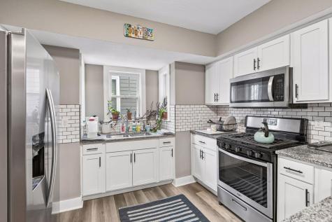 935 Iglehart Avenue Saint Paul MN 55104