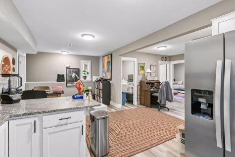935 Iglehart Avenue Saint Paul MN 55104