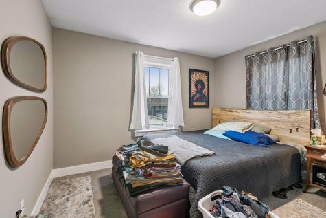 935 Iglehart Avenue Saint Paul MN 55104