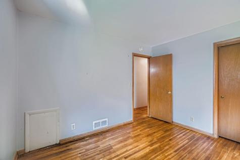 4037 37th Avenue N Robbinsdale MN 55422