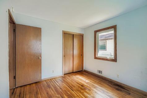 4037 37th Avenue N Robbinsdale MN 55422