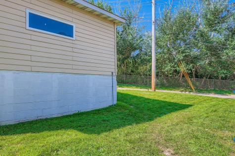 4037 37th Avenue N Robbinsdale MN 55422