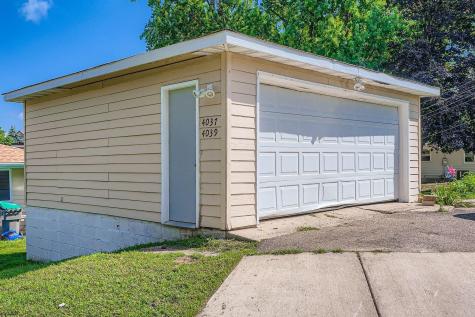 4037 37th Avenue N Robbinsdale MN 55422