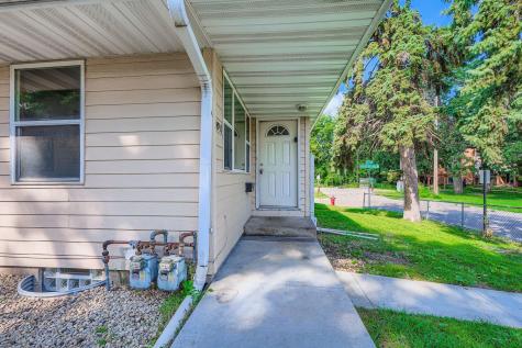 4037 37th Avenue N Robbinsdale MN 55422