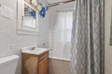 790 Geranium Avenue E Saint Paul MN 55106